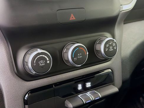 Used 2022 RAM 1500 Lone Star image 18