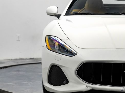 Used 2018 Maserati GranTurismo Sport image 35