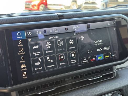 Used 2024 Jeep Gladiator Sport AWD/4WD image 17