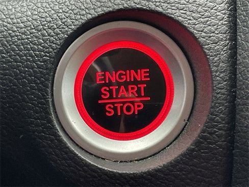 Used 2018 Honda Civic Touring image 22