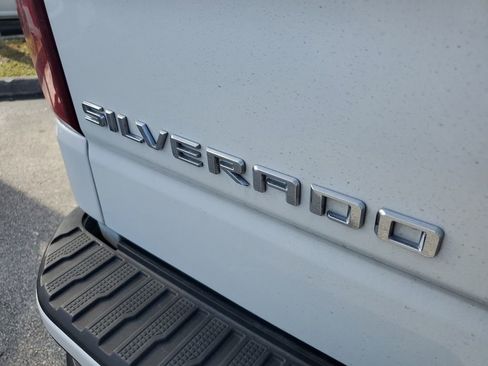 Used 2024 Chevrolet Silverado 1500 High Country image 11