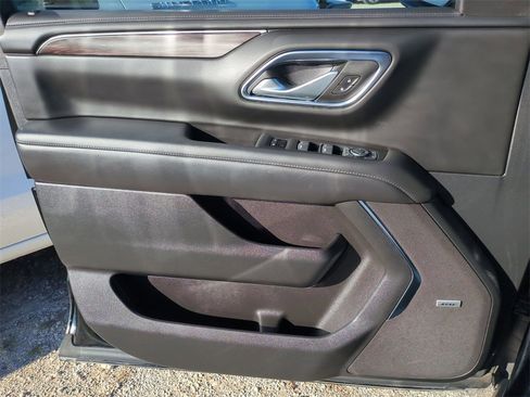 Certified 2024 Chevrolet Tahoe LT w/ Luxury Package image 21