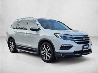 Used 2016 Honda Pilot Elite video 3