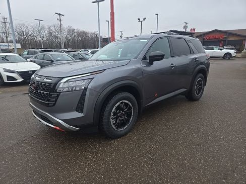 New 2026 Nissan Pathfinder Rock Creek image 3