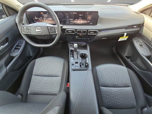 New 2026 Nissan Sentra SV FWD image 20