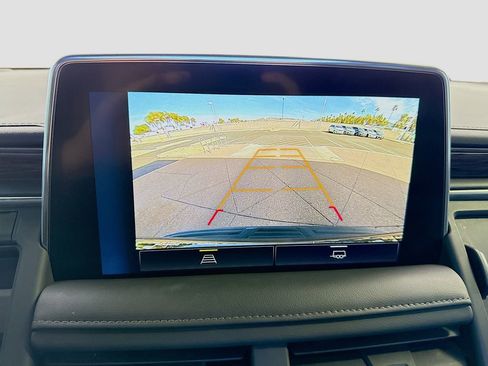 Used 2023 Chevrolet Tahoe Z71 image 15