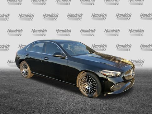 Used 2025 Mercedes-Benz C 300 Sedan image 2