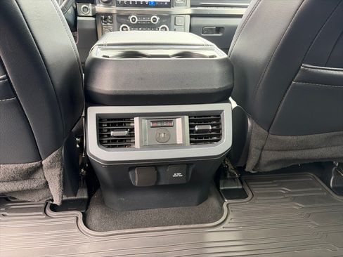 Used 2024 Ford F350 Lariat w/ Lariat Ultimate Package AWD/4WD image 12