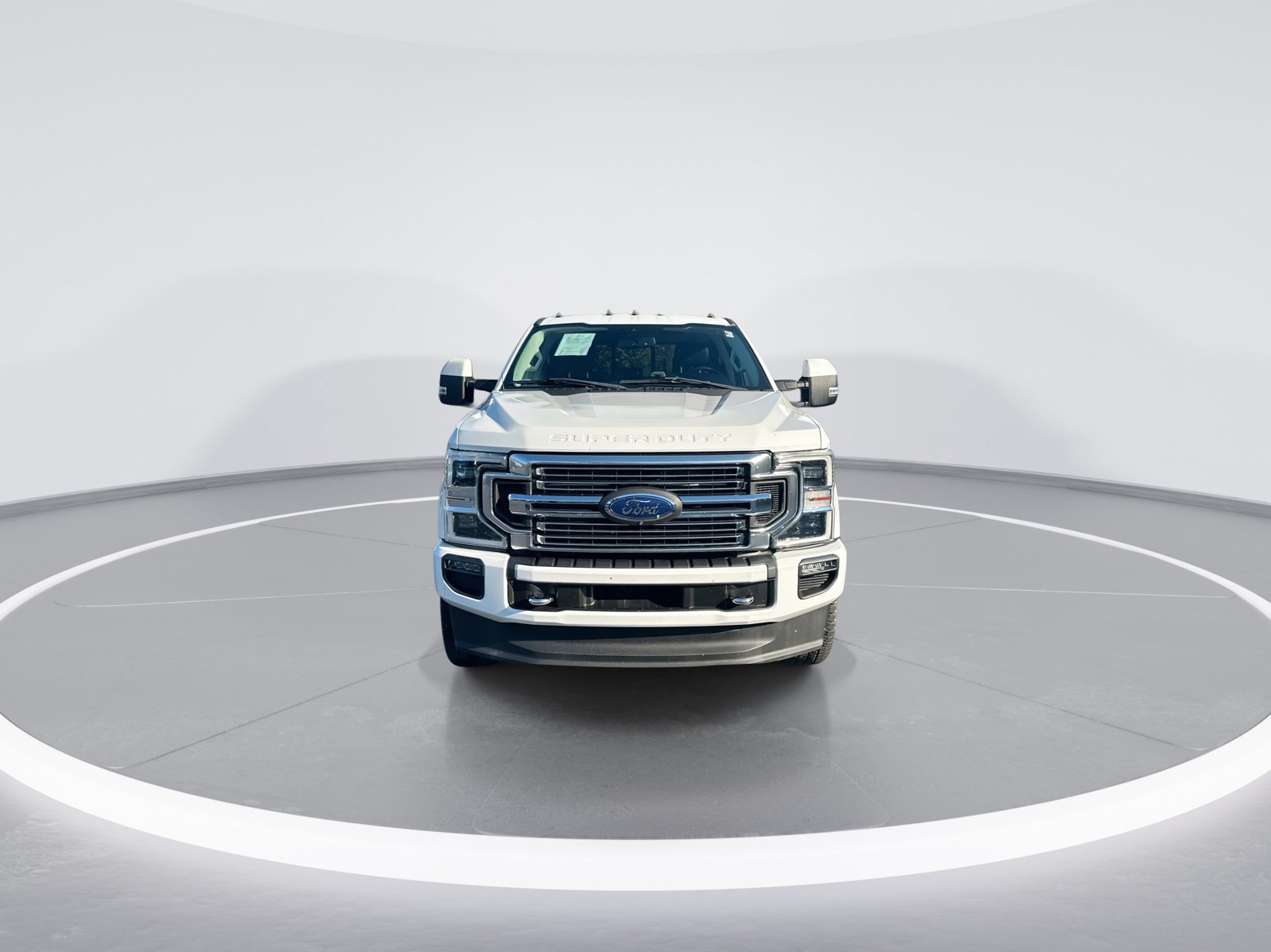 Used 2021 Ford F350 Limited AWD/4WD image 3