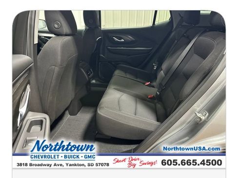 Used 2024 GMC Terrain SLE w/ Driver Convenience Package image 26