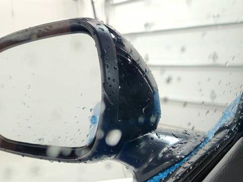 New 2025 Nissan Kicks SR image 13