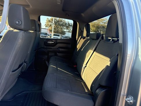 Used 2024 Chevrolet Silverado 1500 Custom image 10