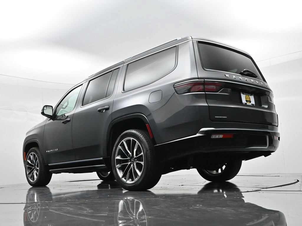 Used 2023 Jeep Wagoneer Series II w/ Premium Group I AWD/4WD image 22
