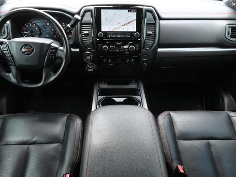 Used 2021 Nissan Titan PRO-4X w/ Pro-4x Convenience Package AWD/4WD image 14