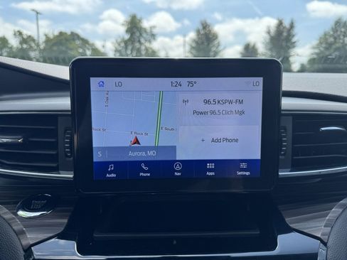 Used 2023 Ford Explorer Limited image 10