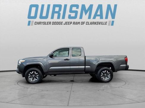 Used 2021 Toyota Tacoma SR image 6