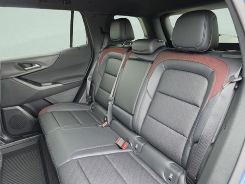 New 2026 Chevrolet Equinox RS w/ Convenience Package III FWD image 20