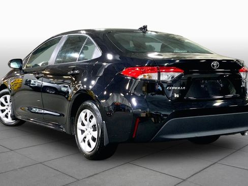 Used 2024 Toyota Corolla LE FWD image 12