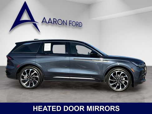 Used 2024 Lincoln Nautilus Black Label AWD/4WD image 7