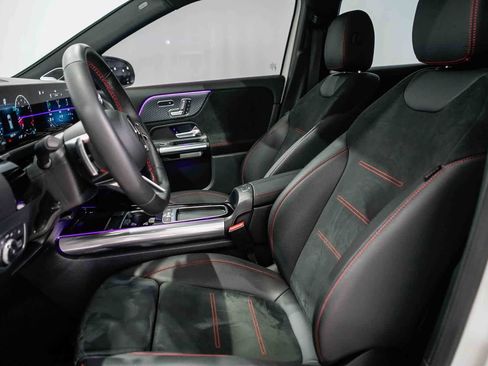 Used 2024 Mercedes-Benz GLA 250 image 17