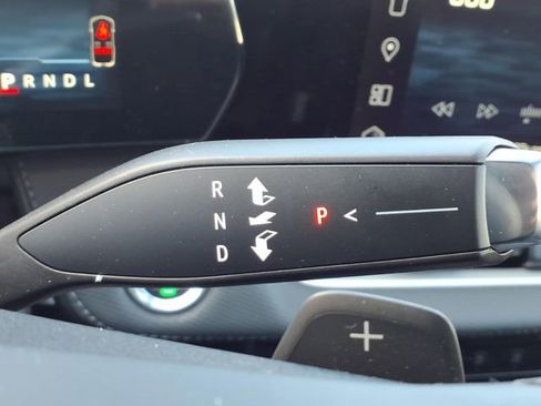 Used 2026 Chevrolet Equinox LT image 15