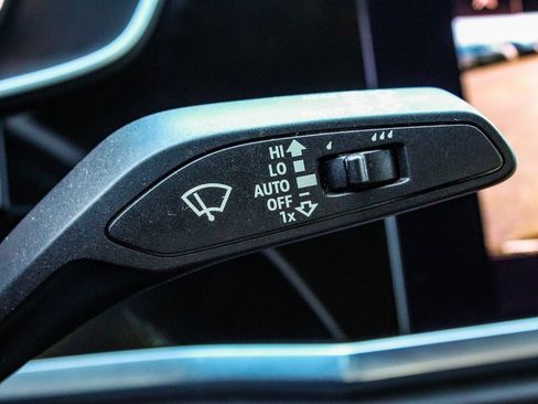 Used 2021 Audi Q3 2.0T Premium w/ Convenience Package image 29