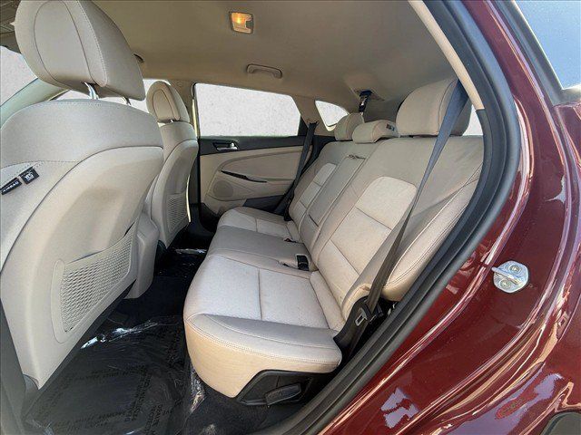 Used 2018 Hyundai Tucson SE w/ Cargo Package AWD/4WD image 20