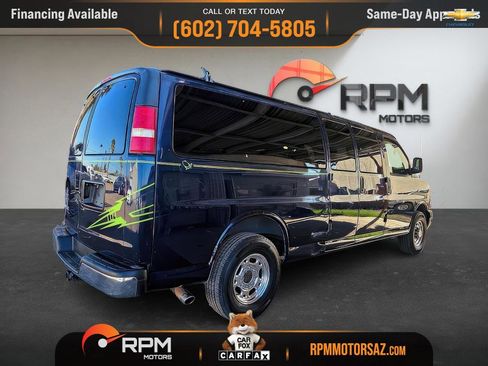 Used 2009 Chevrolet Express 3500 Extended Passenger w/ LT Preferred Equipment Group image 6