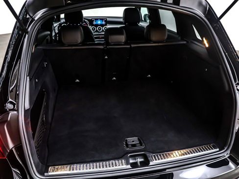 Used 2022 Mercedes-Benz GLC 300 image 24