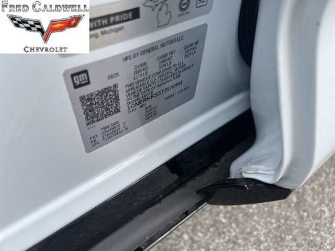 Used 2026 Chevrolet Traverse High Country w/ LPO, Floor Liner Package FWD image 40