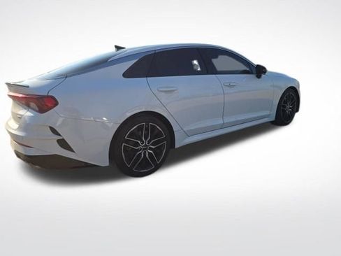 Used 2022 Kia K5 GT w/ GT1 Package FWD image 3