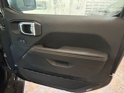 New 2025 Jeep Wrangler Unlimited Rubicon 392 image 35