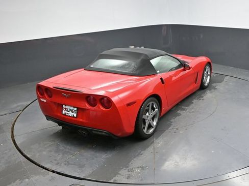 Used 2007 Chevrolet Corvette Convertible w/ Preferred Equipment Group RWD image 24
