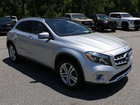 Used 2019 Mercedes-Benz GLA 250 image 10