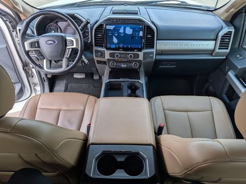 Used 2022 Ford F250 Lariat w/ Lariat Value Package AWD/4WD image 13