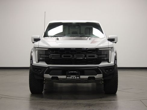 Used 2025 Ford F150 Raptor AWD/4WD image 3