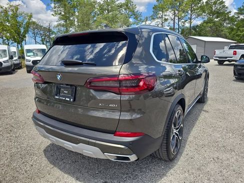 Used 2023 BMW X5 xDrive40i w/ Executive Package AWD/4WD image 4