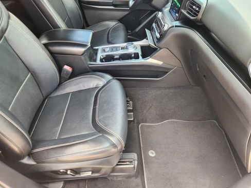 Used 2020 Ford Explorer ST w/ ST Street Pack AWD/4WD image 21