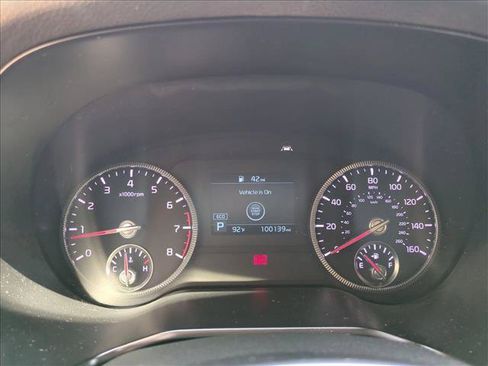 Used 2022 Kia Telluride EX w/ EX Premium Package FWD image 11