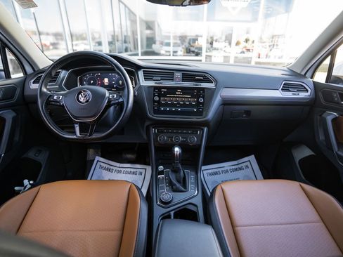 Used 2019 Volkswagen Tiguan SEL image 14