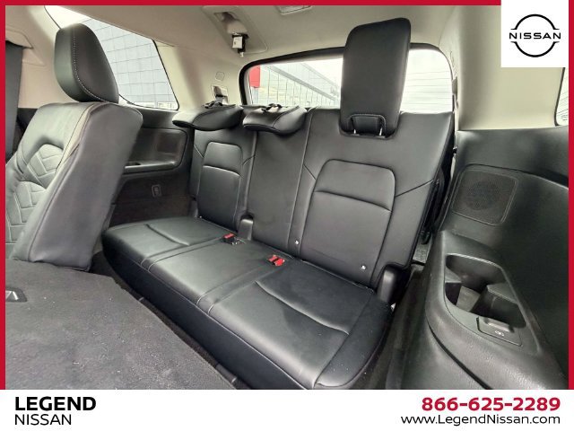 Certified 2024 Nissan Pathfinder Platinum w/ Cargo Package AWD/4WD image 22