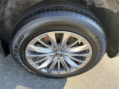 Used 2025 MAZDA CX-90 3.3 Turbo w/ Preferred Package image 11