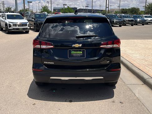 Used 2022 Chevrolet Equinox LT FWD image 7