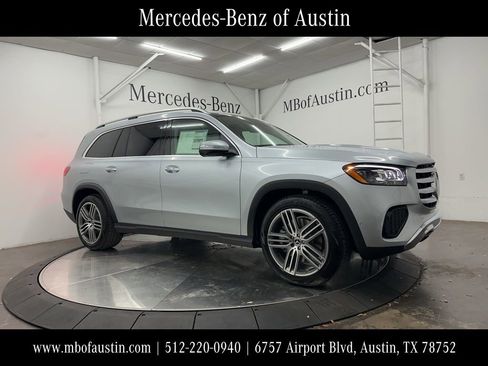 Used 2025 Mercedes-Benz GLS 450 4MATIC image 1