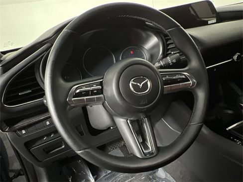 Used 2023 MAZDA MAZDA3 s image 11