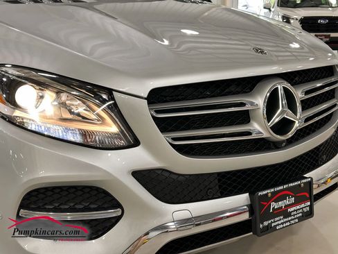 Used 2018 Mercedes-Benz GLE 350 4MATIC image 26