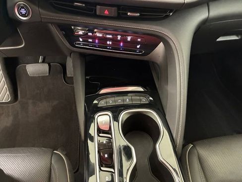 Certified 2021 Buick Envision Essence AWD/4WD image 21