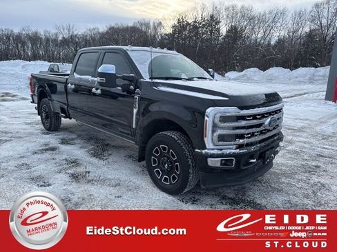 Used 2024 Ford F250 Platinum image 1