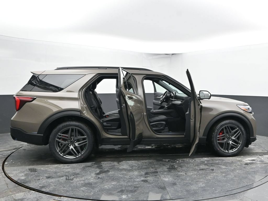 New 2026 Ford Explorer ST w/ Sun And Sound Package AWD/4WD image 79