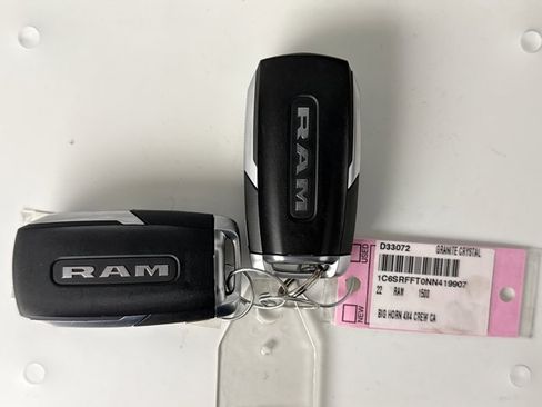 Used 2022 RAM 1500 Big Horn AWD/4WD image 9